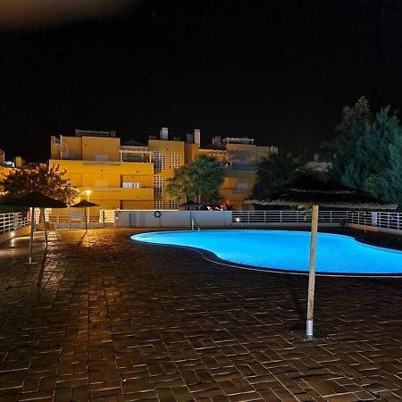 Marinho - 2 Bedroom 2 Bathroom Ground Floor Apartment With Communal Pool And Gardens Conceição 外观 照片